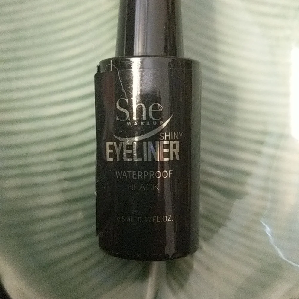 Waterproof Black Eyeliner